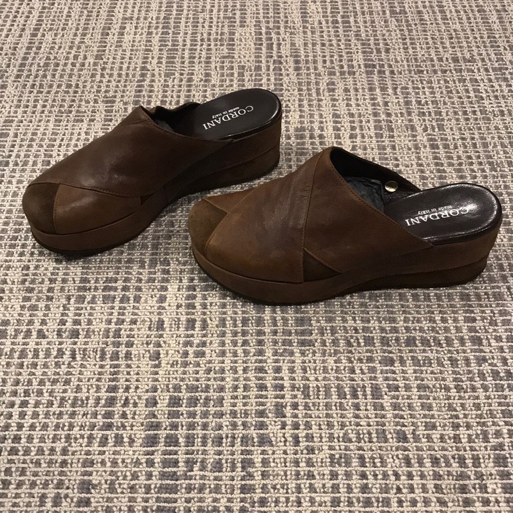 Cordani Leather and Suede Brown Clog